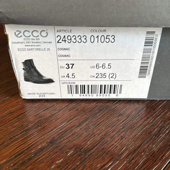 🆕 ECCO Sartorelle 25