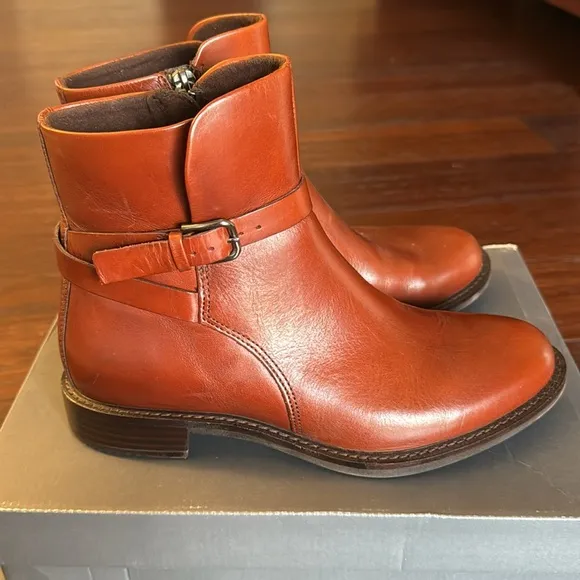 🆕 ECCO Sartorelle 25