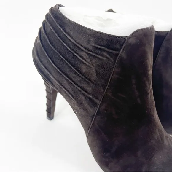 ✅ NWB Enzo Angiolini Eahaver Ankle SUEDE Boots BROWN SIZE 9.5