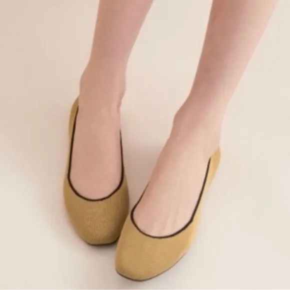 𝟐𝐱𝐇𝐏 ROTHY’S CHAI LIMITED EDITION SQUARE TOE SIZE 8