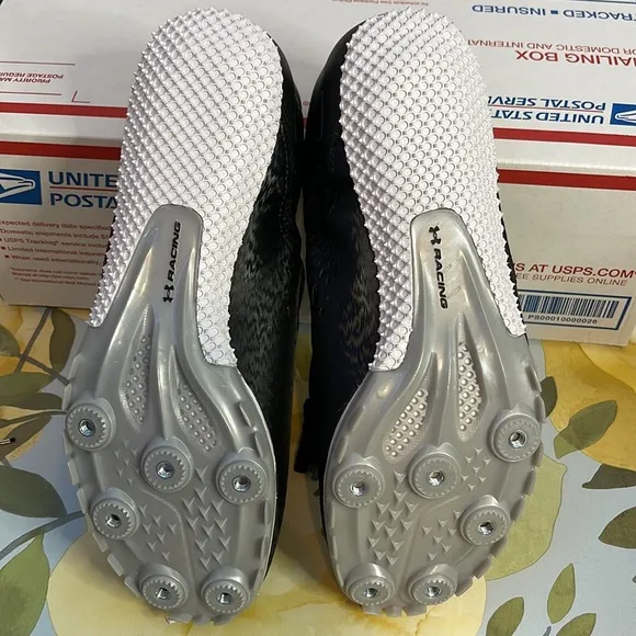 💥 UNDER ARMOUR Kick Sprint 4 Track and Field Spikes, Track Shoes Size 12 Mens