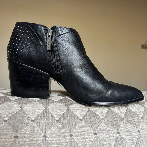 1.State Jelin Black Leather Ankle Studded Boots Block Heel Pointed Toe Women’s 9