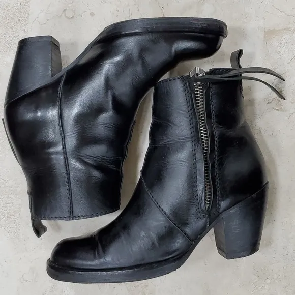 Acne pistal boots women's EU size 36 black leather heels side zip