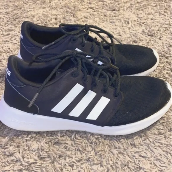 ADIDAS Cloudfoam Sneakers Size 7.5 Med EUC Last Chance SALE