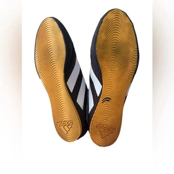 Adidas Men’s Box Hog 4 Shoes in Black/White in size 10.5