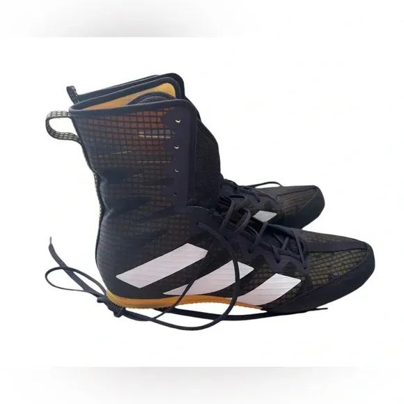 Adidas Men’s Box Hog 4 Shoes in Black/White in size 10.5