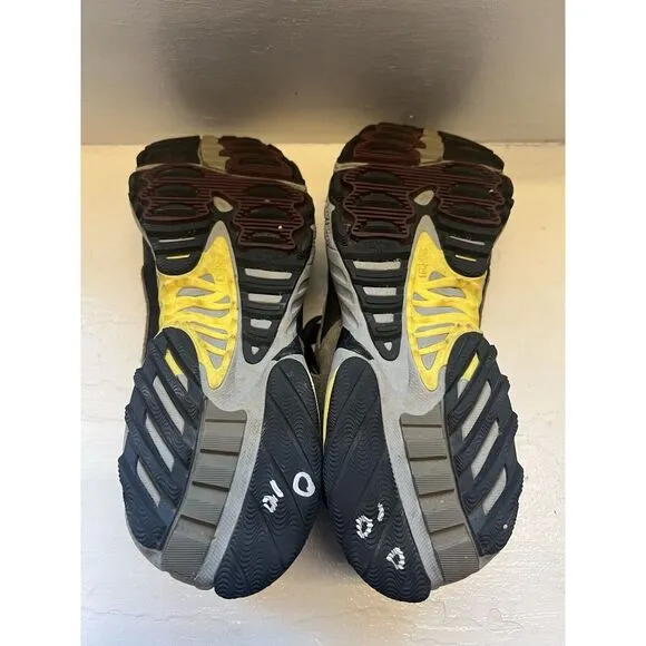Adidas Novaturbo Consortium Men's Size 10 H6100LT Hiking Sneakers Sandals