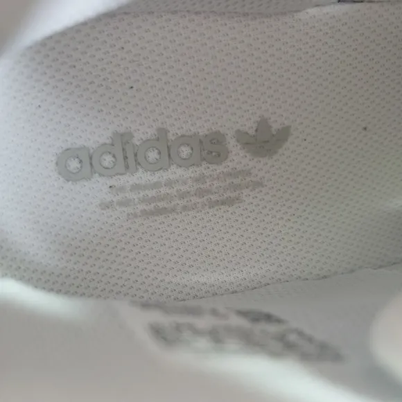 Adidas Post Up WOMEN White Gold Mid Top Casual Lifestyle Sneakers Size 6