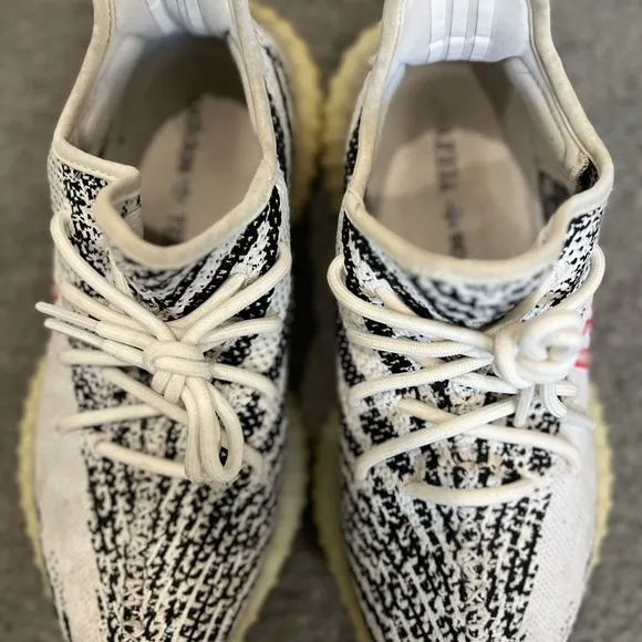 Adidas Yeezy Boost 350 V2 - Black and White