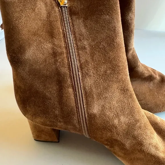 AGL Ankle Boots Booties Brown suede Shaped Heel Pointed Toe Zipper 10US / 40EU