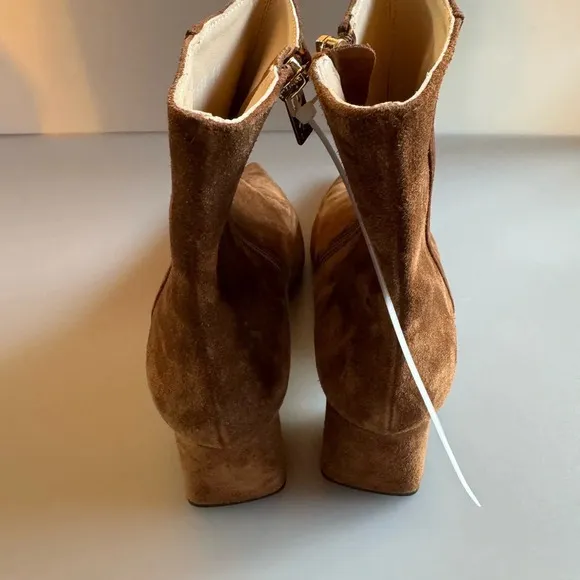 AGL Ankle Boots Booties Brown suede Shaped Heel Pointed Toe Zipper 10US / 40EU