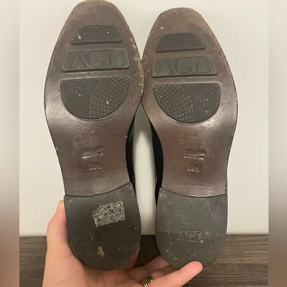 AGL Chelsea boots
