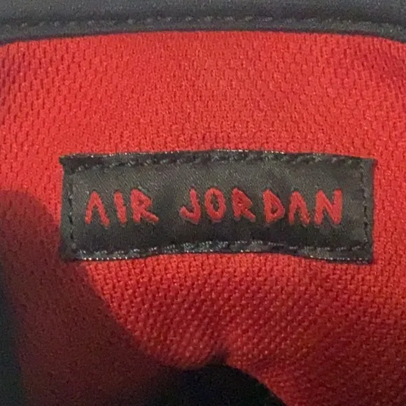 Air Jordans 270 Mars Black/Red 6.5Y Air LongSleeved S 2🔥NOC💀Stickers 10x4”