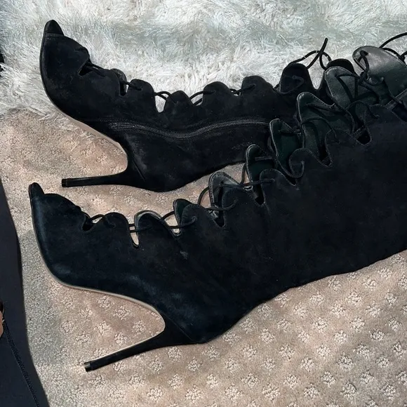 Aldo Women’s Black High Heels Gladiator Boots Suede Strappy Lace Adjustable