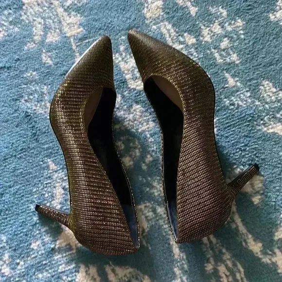 Alfani step and flex gold metallic stiletto heels, 7.5. NWOB