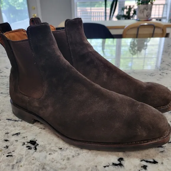 Allen Edmonds Brown Chelsea Boots Suede 8.5 3e