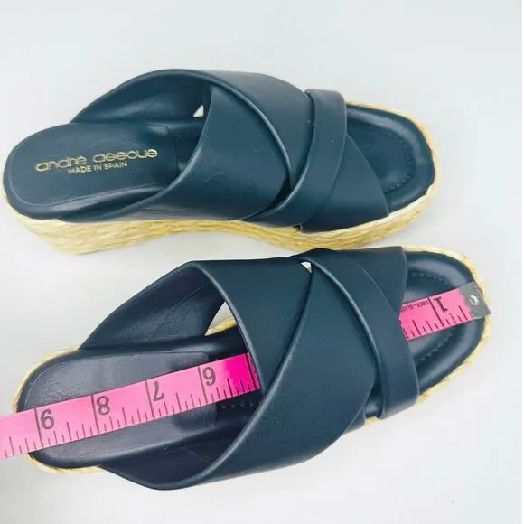 Andre Assous Calesa Crossover Strap Slip on Espadrille Sandals in Navy size 38