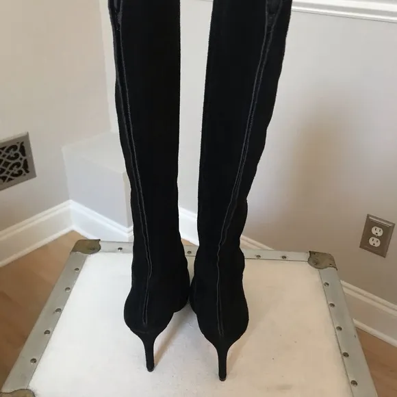 Ann Taylor Black Knee High Suede Boots Size 6 NWOB