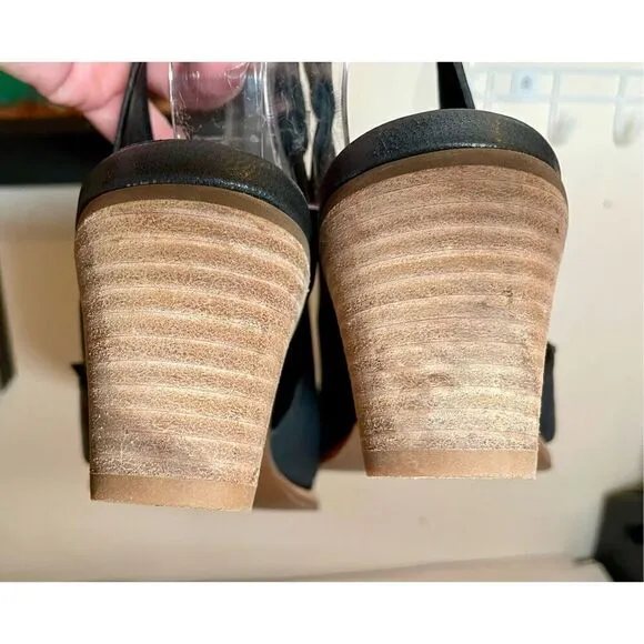 Antelope Women's 505 Black Leather Heeled Sandals size 39 8-8.5