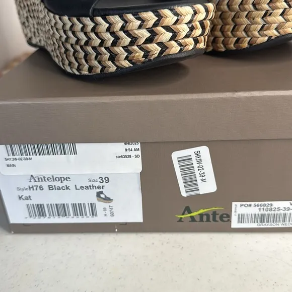 Antelope Women's Kat Leather Platform Sandals Euro 39/8.8.5