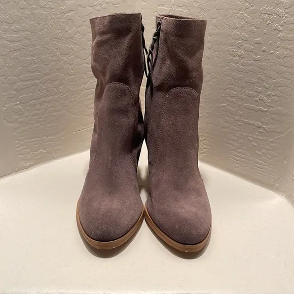 ANTHROPOLOGIE by Splendid Roselyn II Boots size 9 1/2 Taupe Tan Sued leather.
