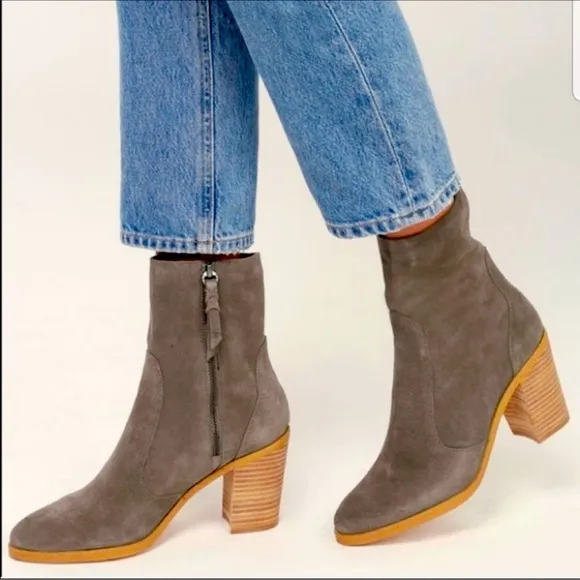 ANTHROPOLOGIE by Splendid Roselyn II Boots size 9 1/2 Taupe Tan Sued leather.