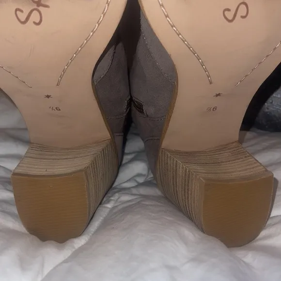 ANTHROPOLOGIE by Splendid Roselyn II Boots size 9 1/2 Taupe Tan Sued leather.