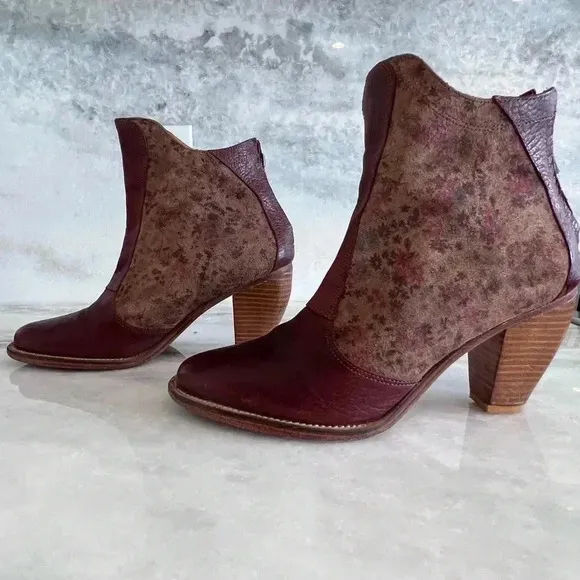 Anthropologie J Shoes Floral Suede &amp; Leather Ankle Boots 38.5/8