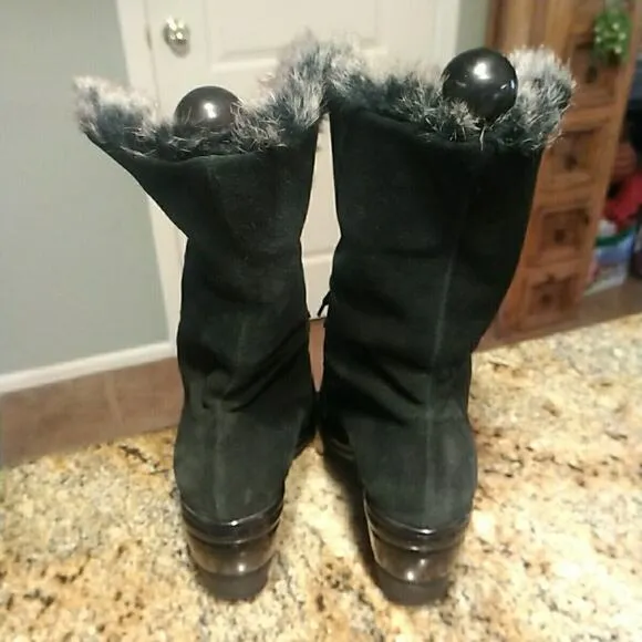 AQUATALIA Women's Size 9 Black Weatherproof Suede Wedge Faux Fur Boots