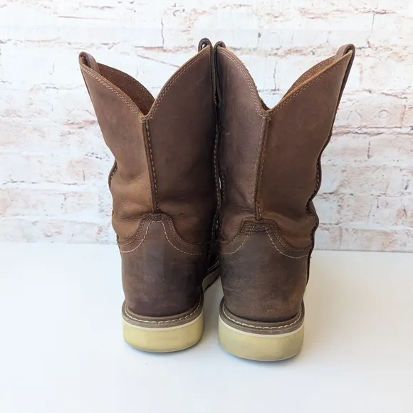 Ariat Brown Casual Boots with Slouchy Design
