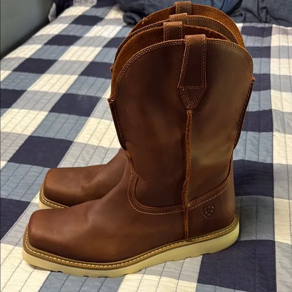 Ariat Brown Cowboy Western Boots with Durable Leather