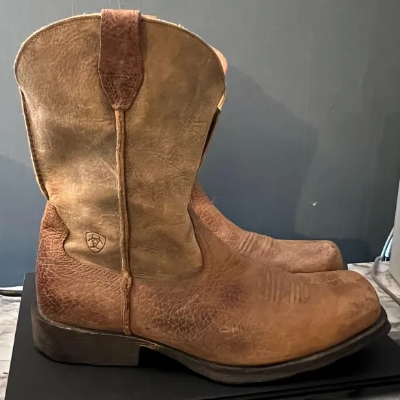 Ariat Rambler boots