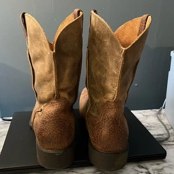 Ariat Rambler boots