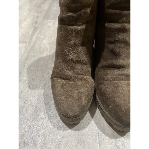 Authentic Tory Burch Lug Sole Wedge Boots Women’s  Brown Suede Size 9