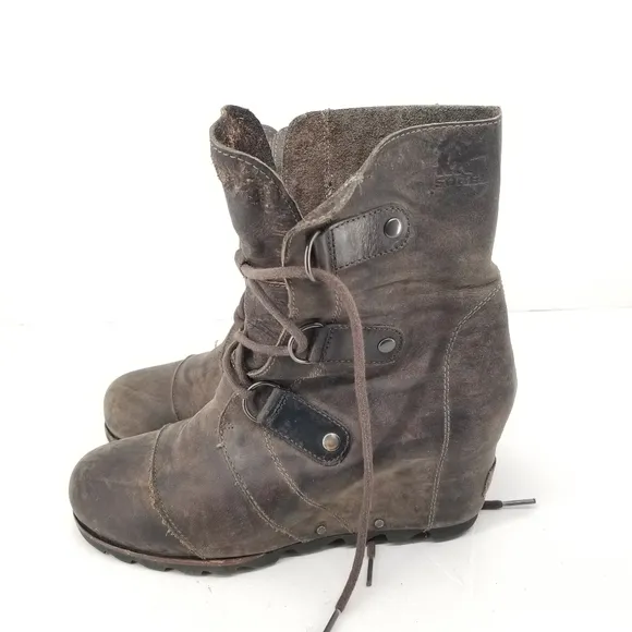B11 Sorel Joan of Arctic Wedge Mid Women's Boots Size 9 Brown Leather Distressed