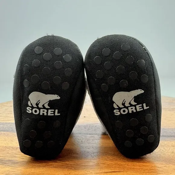 Baby Sorel Kids Caribootie Metallic Silver Leather Insulated Winter Boots Size 3