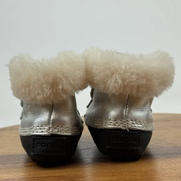 Baby Sorel Kids Caribootie Metallic Silver Leather Insulated Winter Boots Size 3
