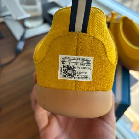 Bad Bunny Ballerina - Bold Gold