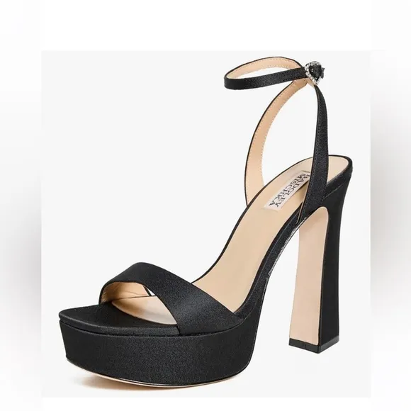 Badgley Mischka Caia Elegant Black Platform Heels ankle strap size 9