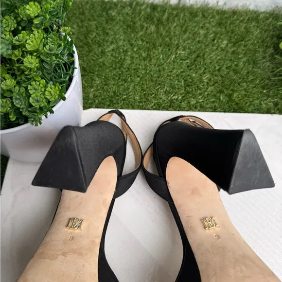 Badgley Mischka Caia Elegant Black Platform Heels ankle strap size 9