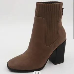 Bamboo Faux Suede Ankle Sock Boots Tan Brand New in Box Block Heel
