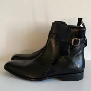 Banana Republic Men's Sadler Boots in Black