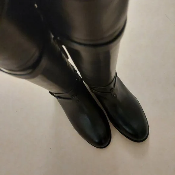 BCBGMAXAZARIA Ma Franz Black Calf Leather Boots Retail $398 Size 6