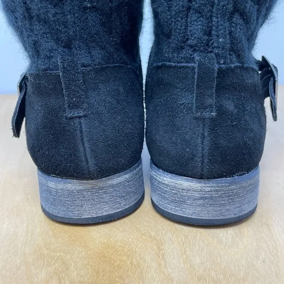 BearPaw Black Suede/Knit Shania Ankle Boots Sz 9