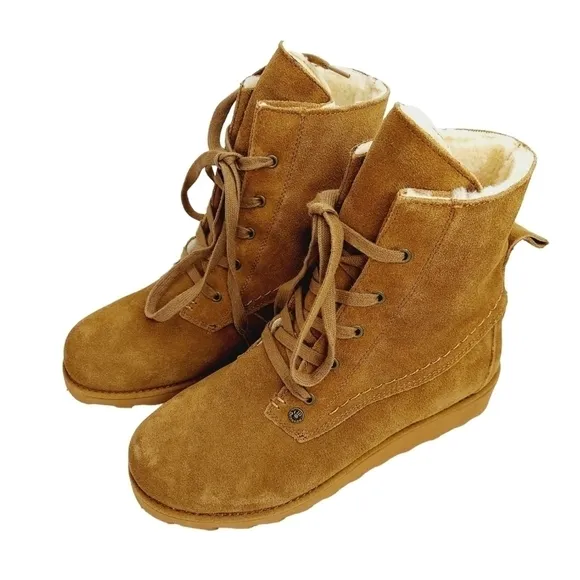Bearpaw Krista Tan Sheepskin Suede Platform Heeled Ankle Boots Size 8 Brand NEW