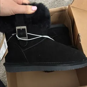 Bearpaw Black Suede Boots ABBY NEW IN BOX SIZE 7