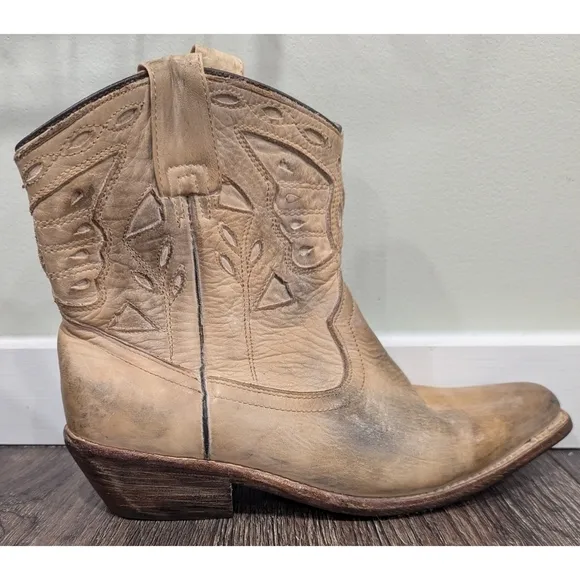 Bed Stu Leather USA Bench Made Short Boots Size 7.5