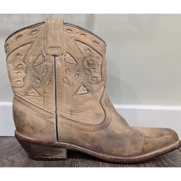 Bed Stu Leather USA Bench Made Short Boots Size 7.5