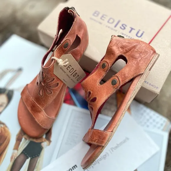 Bed Stu Soto Cutout Sandals