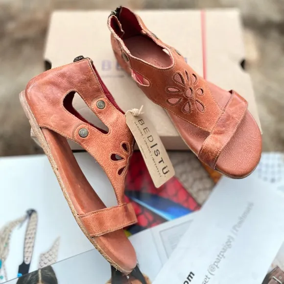 Bed Stu Soto Cutout Sandals